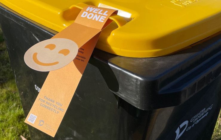 a recycling wheelie bin