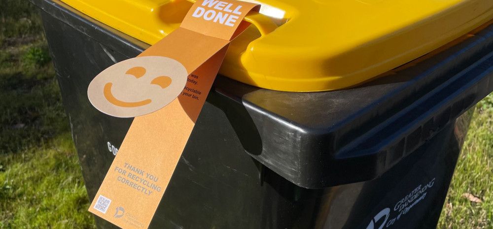 a recycling wheelie bin